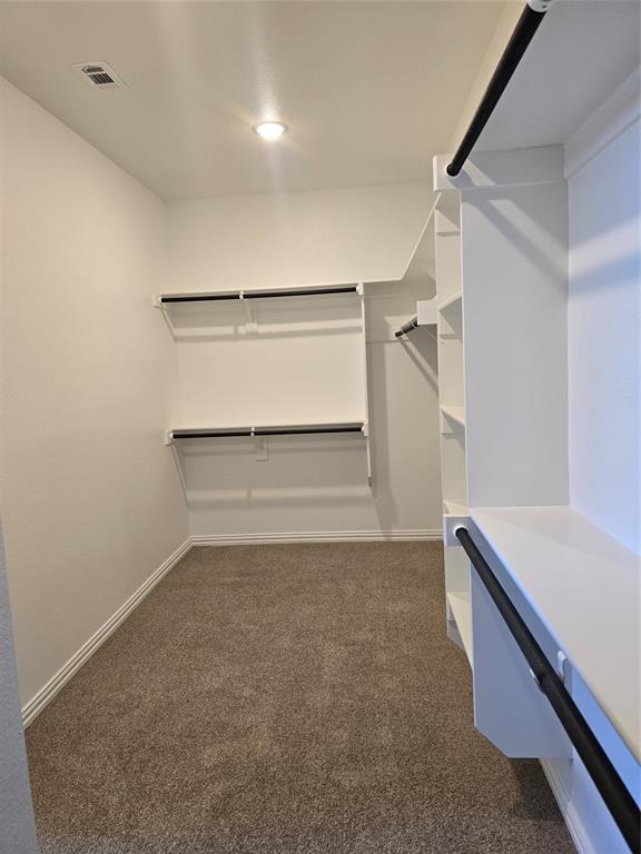 817 Holbrook Road Springtown, TX 76082 - Photo 10 of 19