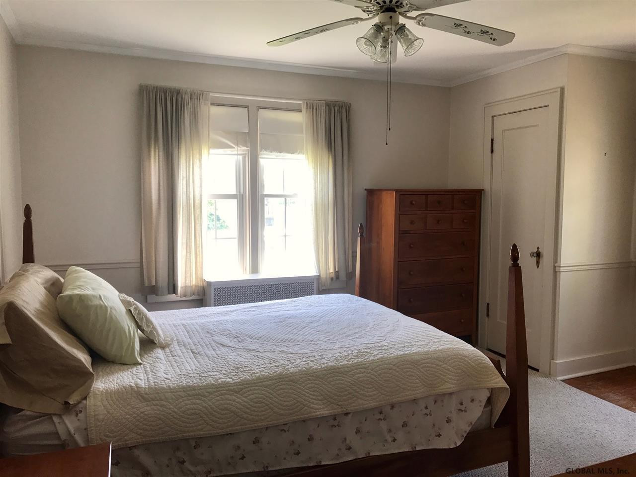 2032 Careleon Road Rotterdam, NY 12303 - Photo 12 of 25 Photo 12