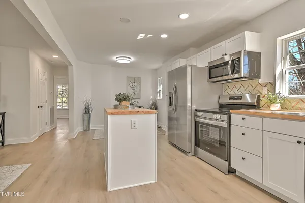 $229,900 | 2512 Long Street, Johnson City, TN 37601