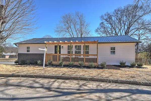 $229,900 | 2512 Long Street, Johnson City, TN 37601