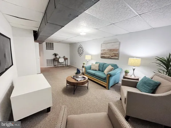 $350,000 | 8 Beckett Court, Ewing, NJ 08628