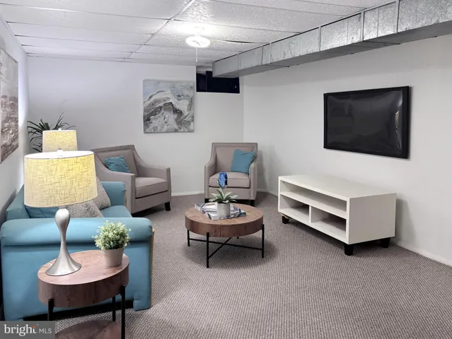 $350,000 | 8 Beckett Court, Ewing, NJ 08628