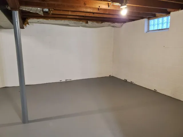 $950 | 5693 North 36th Street, Unit LOWR, Milwaukee, WI 53209