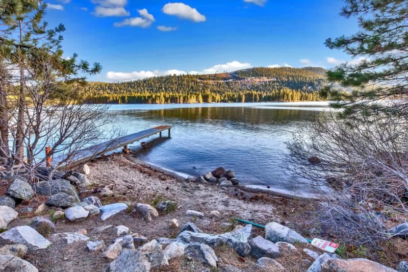 13108 Donner Pass Road Truckee, CA 96161 - Photo 3 of 21 Gallery Image 3