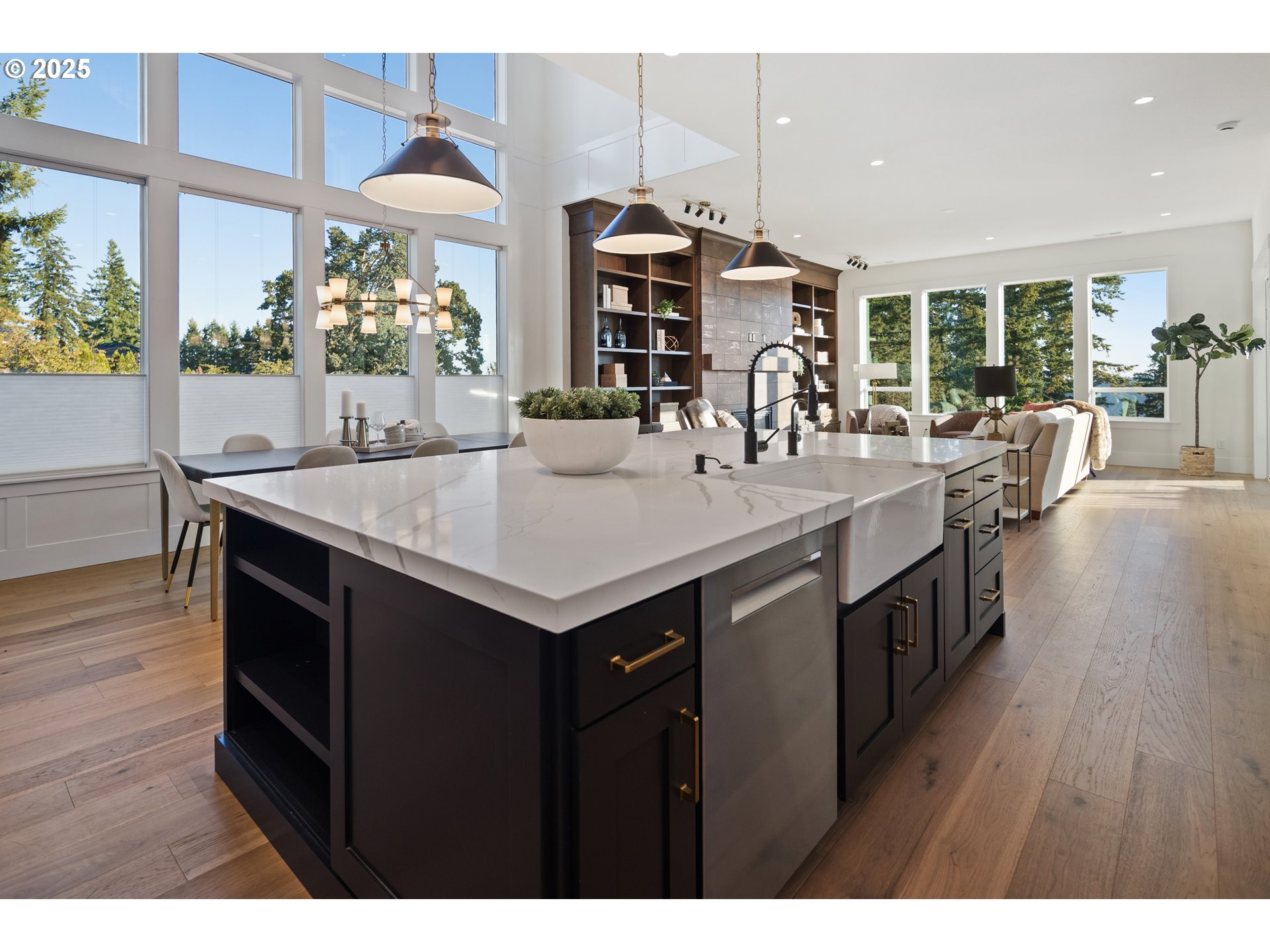 22872 Weatherhill Road West Linn, OR 97068 - Photo 11 of 47