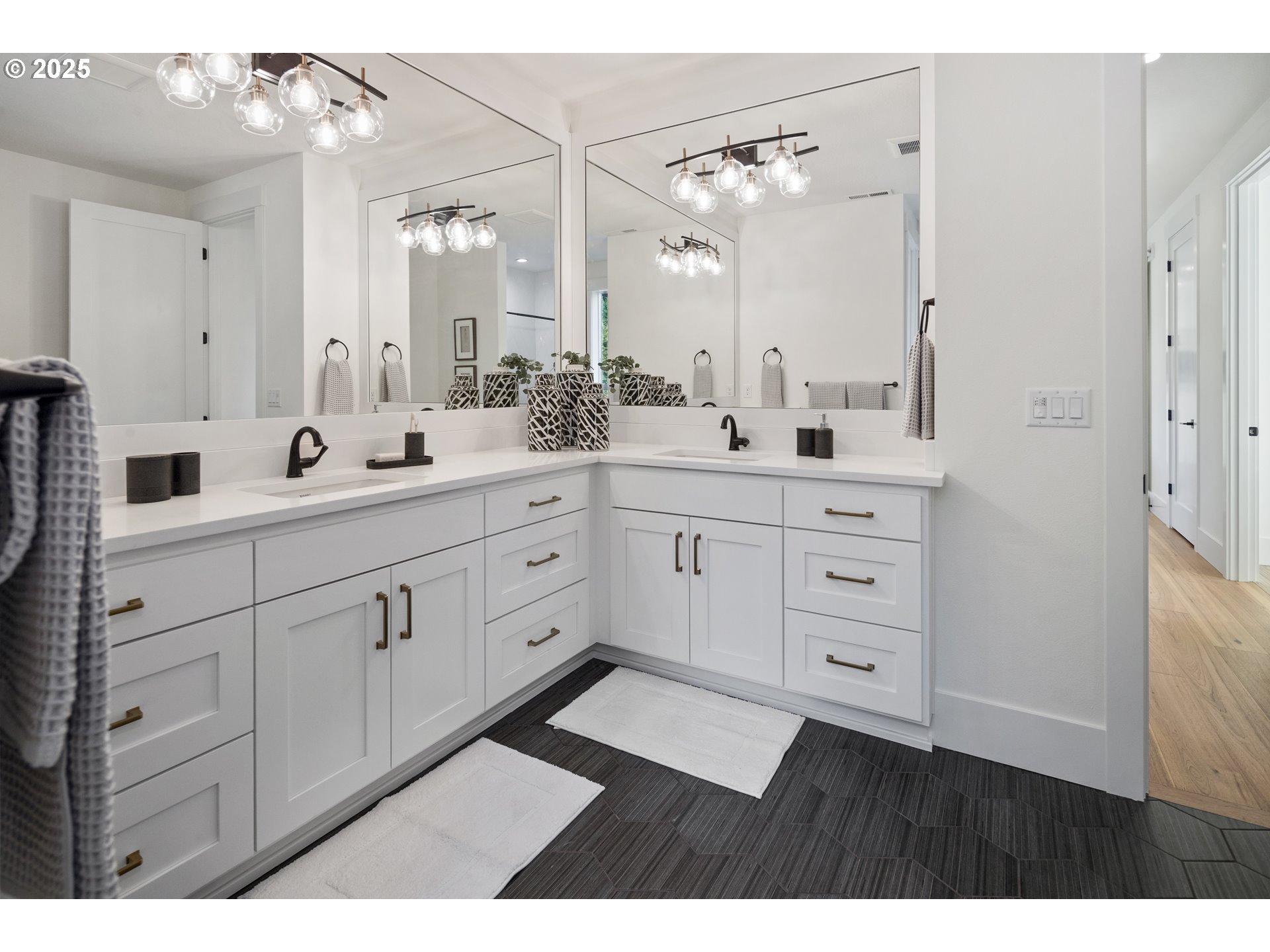 22872 Weatherhill Road West Linn, OR 97068 - Photo 35 of 47