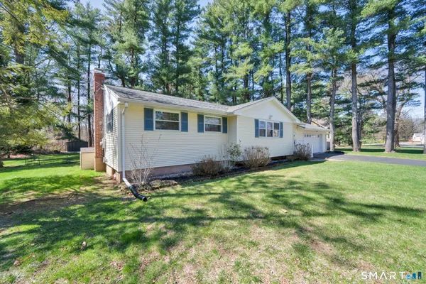 $314,900 | 665 Goodwin Street, East Hartford, CT 06108