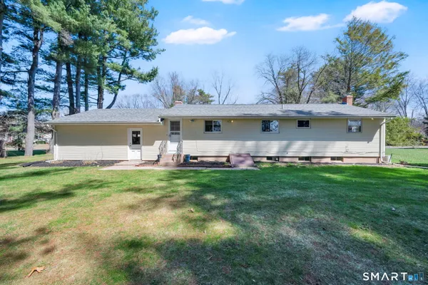 $314,900 | 665 Goodwin Street, East Hartford, CT 06108