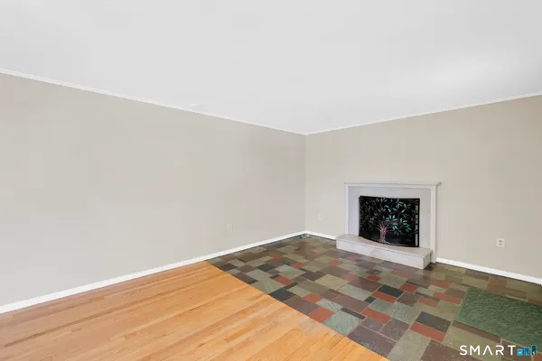 $314,900 | 665 Goodwin Street, East Hartford, CT 06108