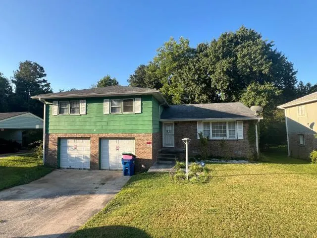 $159,900 | 3850 Benchmark Drive, Atlanta, GA 30349