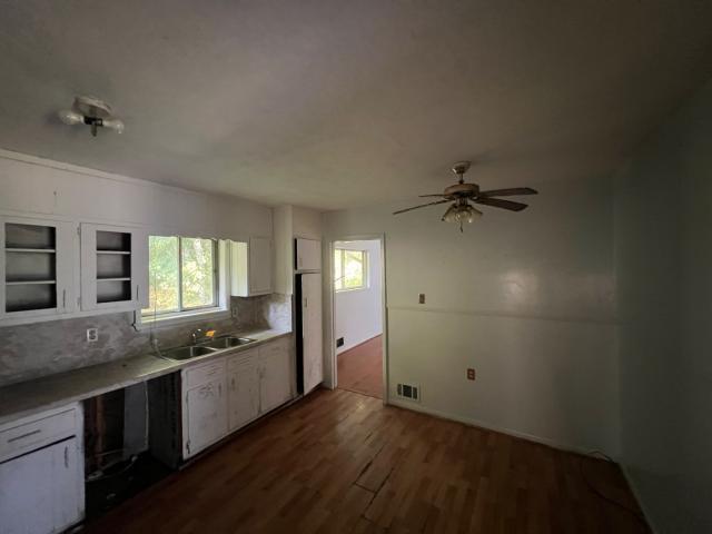 3850 Benchmark Drive Atlanta, GA 30349 - Photo 10 of 17