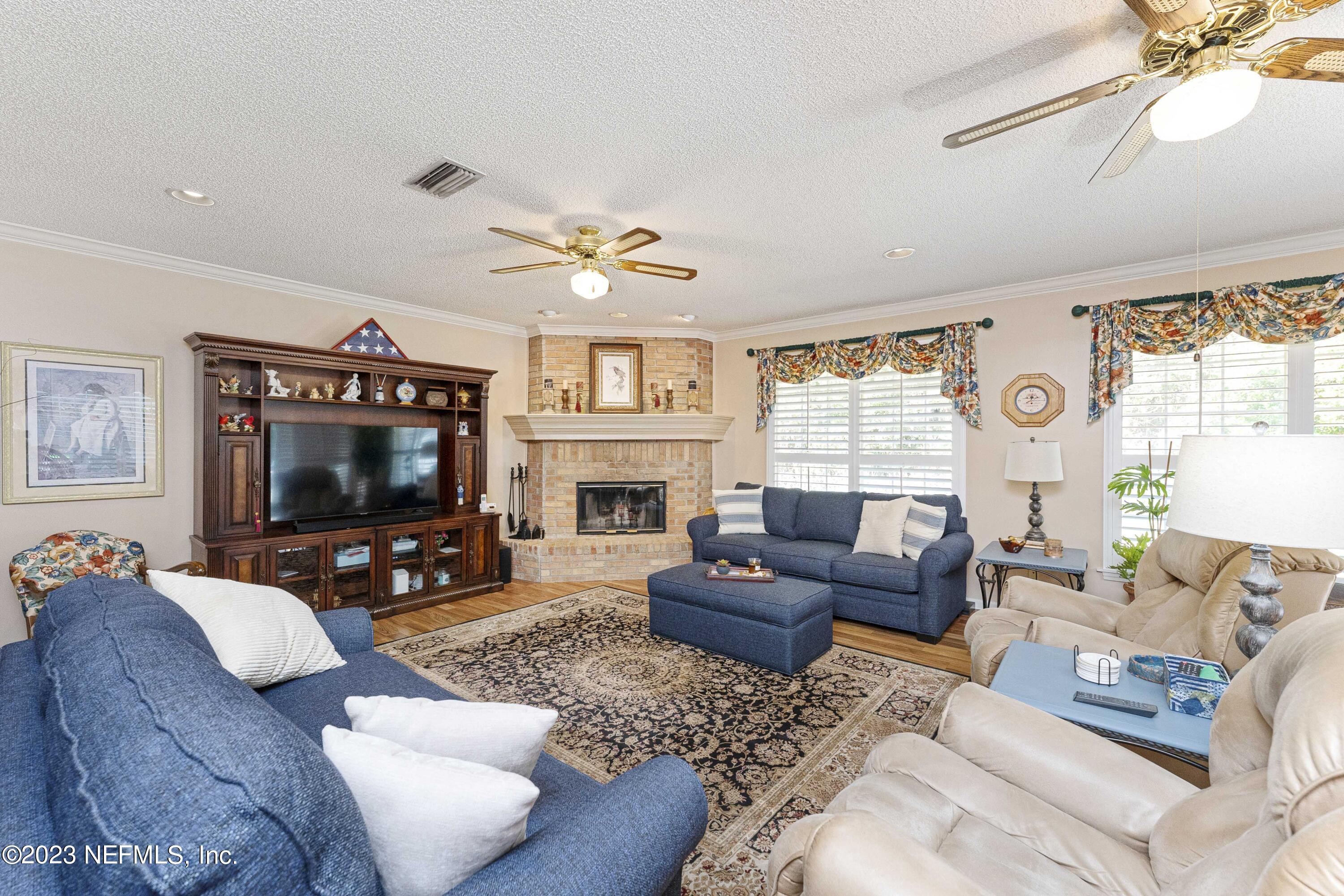 8431 Newton Road Jacksonville, FL 32216 - Photo 16 of 33 Florida Room