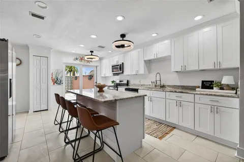 $489,000 | 555 Boca Ciega Point Boulevard South, Unit 555, St. Petersburg, FL 33708
