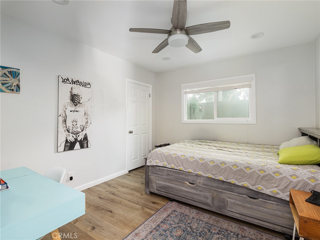526 Sheldon Street El Segundo, CA 90245 - Photo 16 of 41 a bedroom with a bed and a window