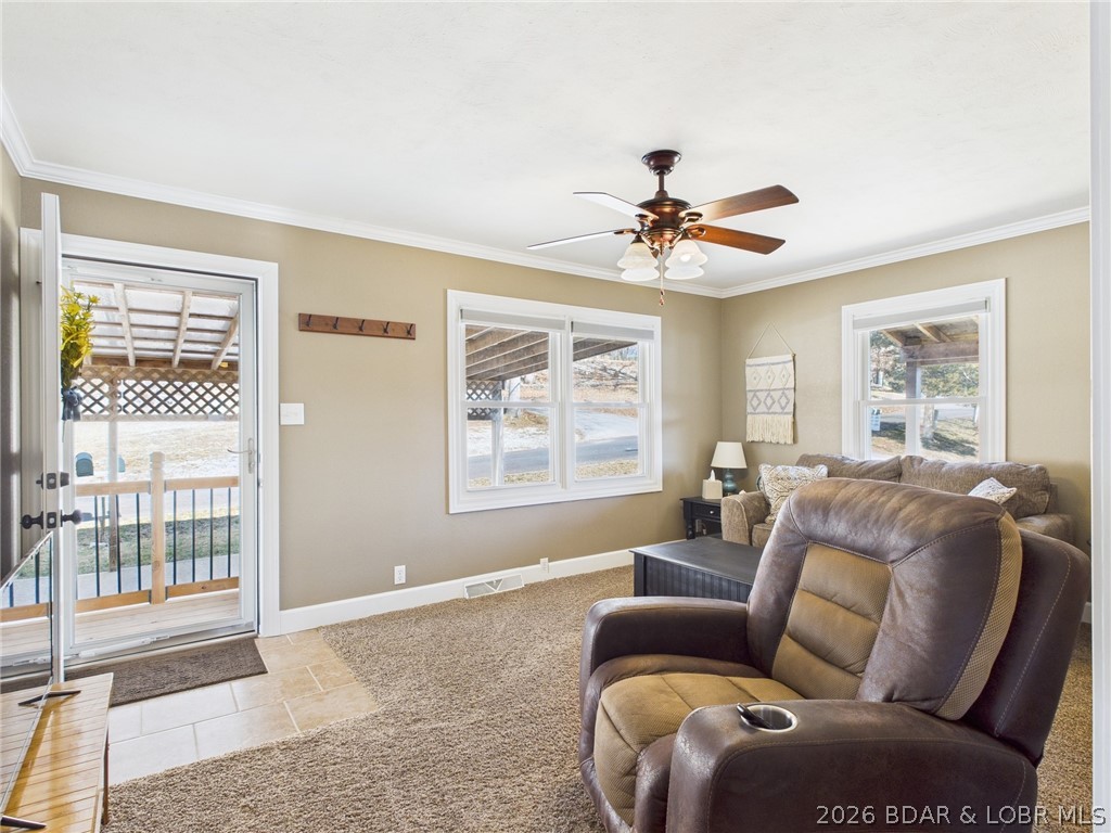 25253 Pelican Road Gravois Mills, MO 65037 - Photo 5 of 39
