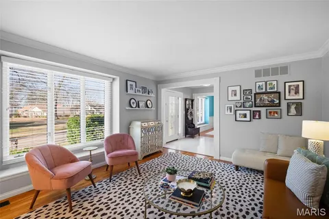 $585,000 | 15510 Summer Ridge Drive, Chesterfield, MO 63017