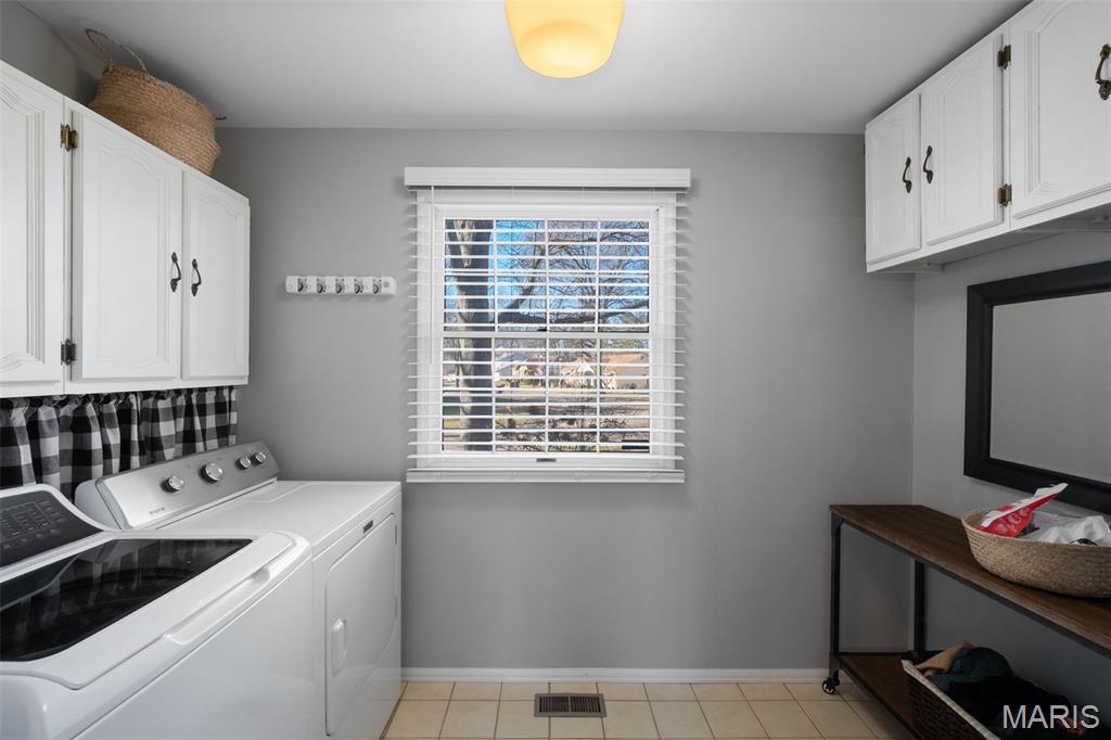 15510 Summer Ridge Drive Chesterfield, MO 63017 - Photo 8 of 28