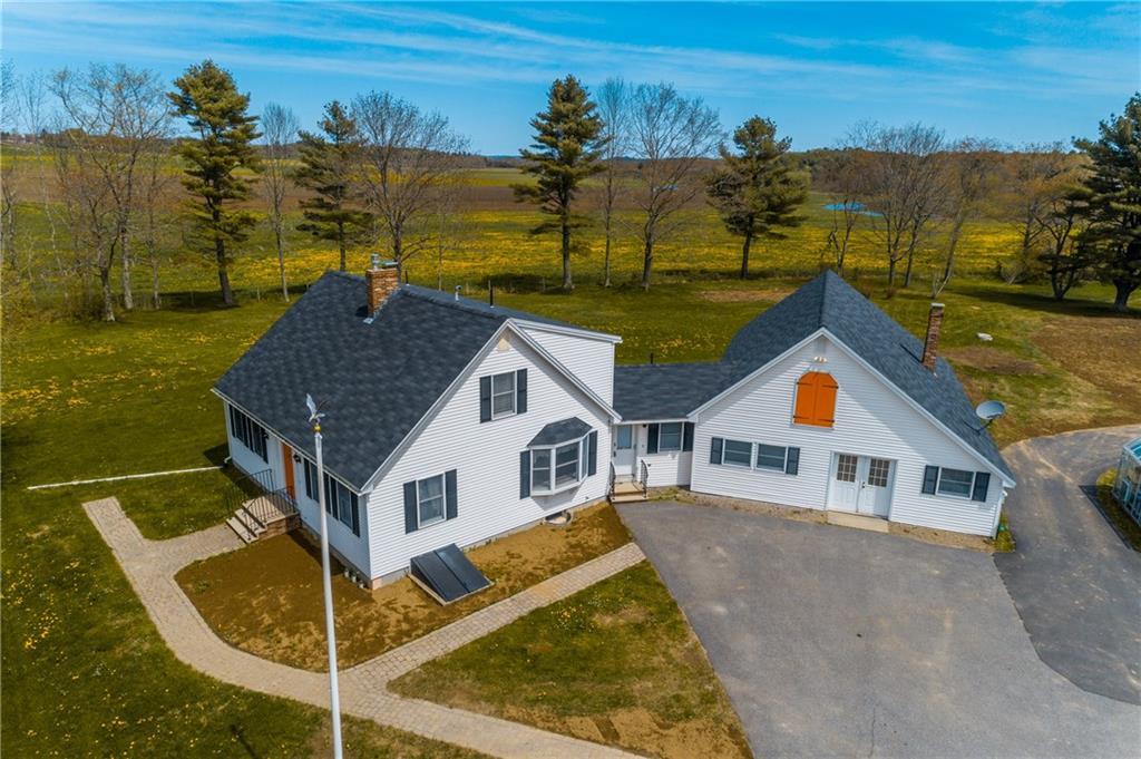 5 Meadow Road Topsham, ME 04086 - Photo 1 of 34 Photo