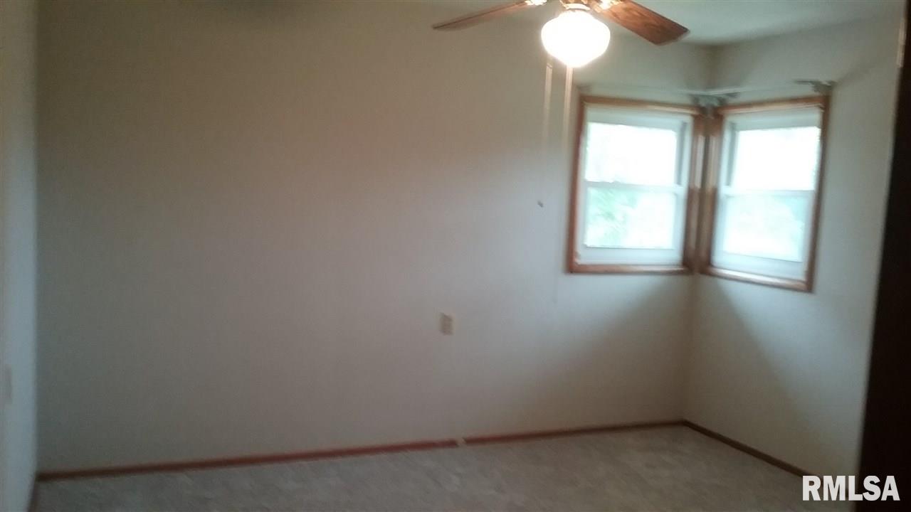 2139 Cleveland Road Colona, IL 61241 - Photo 15 of 23 Gallery Image 15
