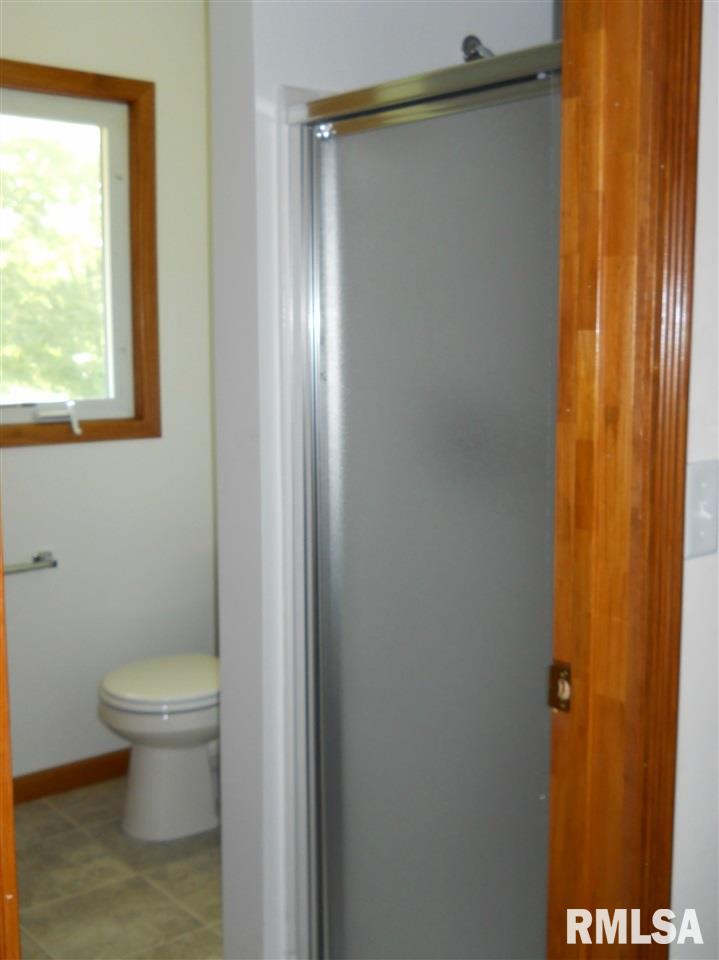 2139 Cleveland Road Colona, IL 61241 - Photo 8 of 23 Gallery Image 8
