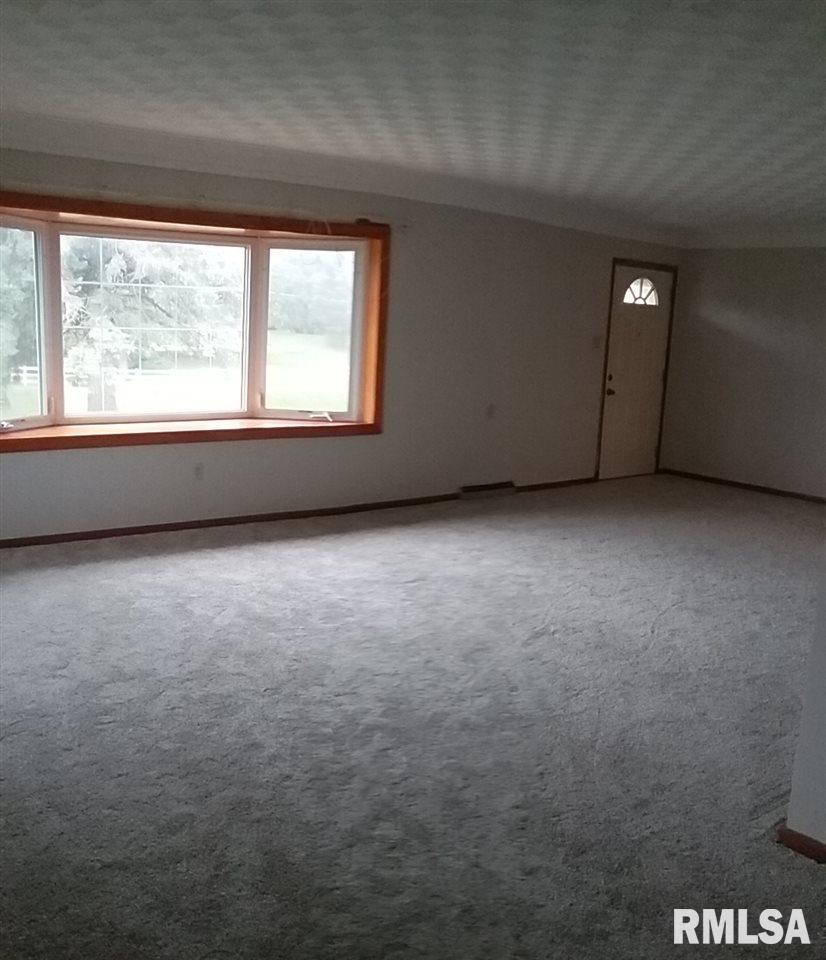 2139 Cleveland Road Colona, IL 61241 - Photo 9 of 23 Gallery Image 9