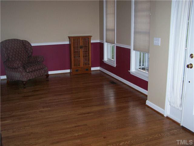 1155 Loop Road Clayton, NC 27527 - Photo 6 of 20 Living Room