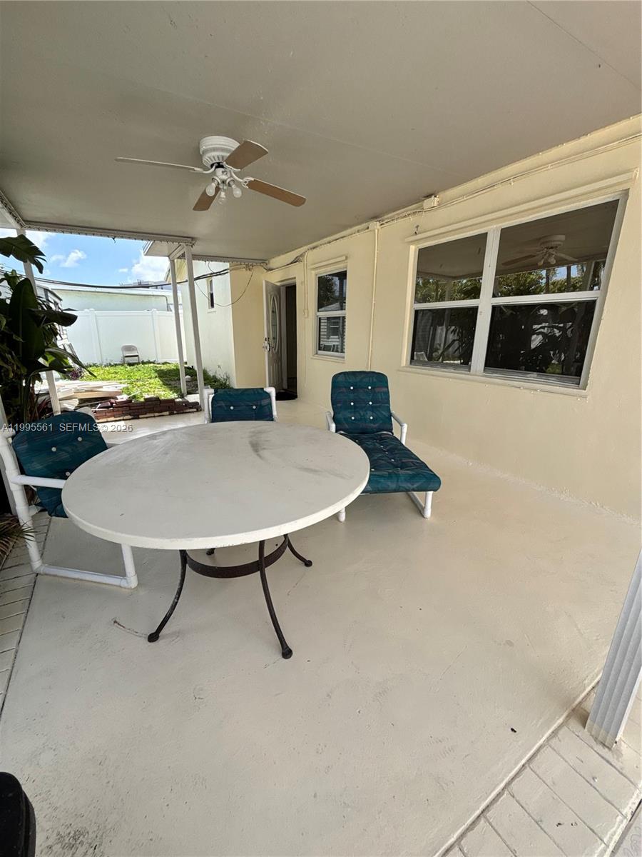 839 South Highland Drive, Unit RIGHT Hollywood, FL 33021 - Photo 13 of 28