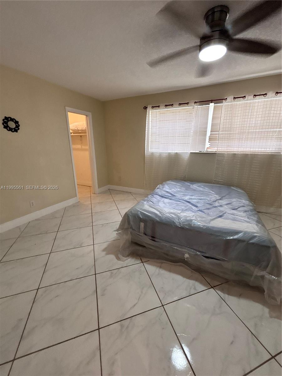 839 South Highland Drive, Unit RIGHT Hollywood, FL 33021 - Photo 18 of 28