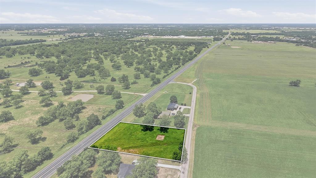 5283 Old Town Road Whitesboro, TX 76273 - Photo 7 of 20