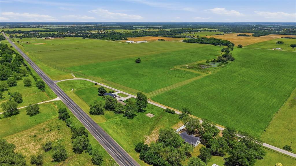 5283 Old Town Road Whitesboro, TX 76273 - Photo 9 of 20