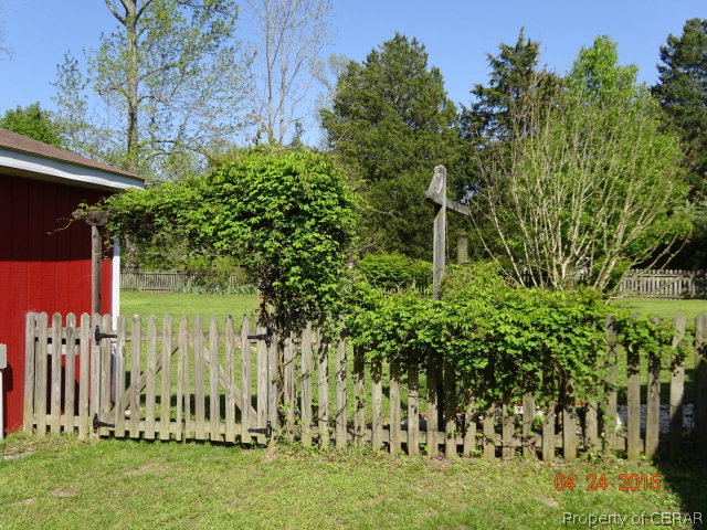 6025 Fletcher Road Gloucester, VA 23061 - Photo 27 of 35 Gallery Image 27