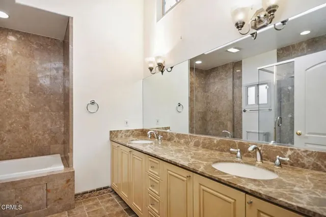 $999,000 | 845 South Marengo Avenue, Unit 6, Pasadena, CA 91106