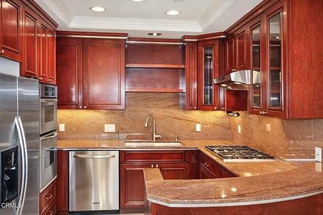 $999,000 | 845 South Marengo Avenue, Unit 6, Pasadena, CA 91106