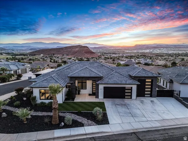 $1,149,999 | 2276 South Birken Street, Washington, UT 84780