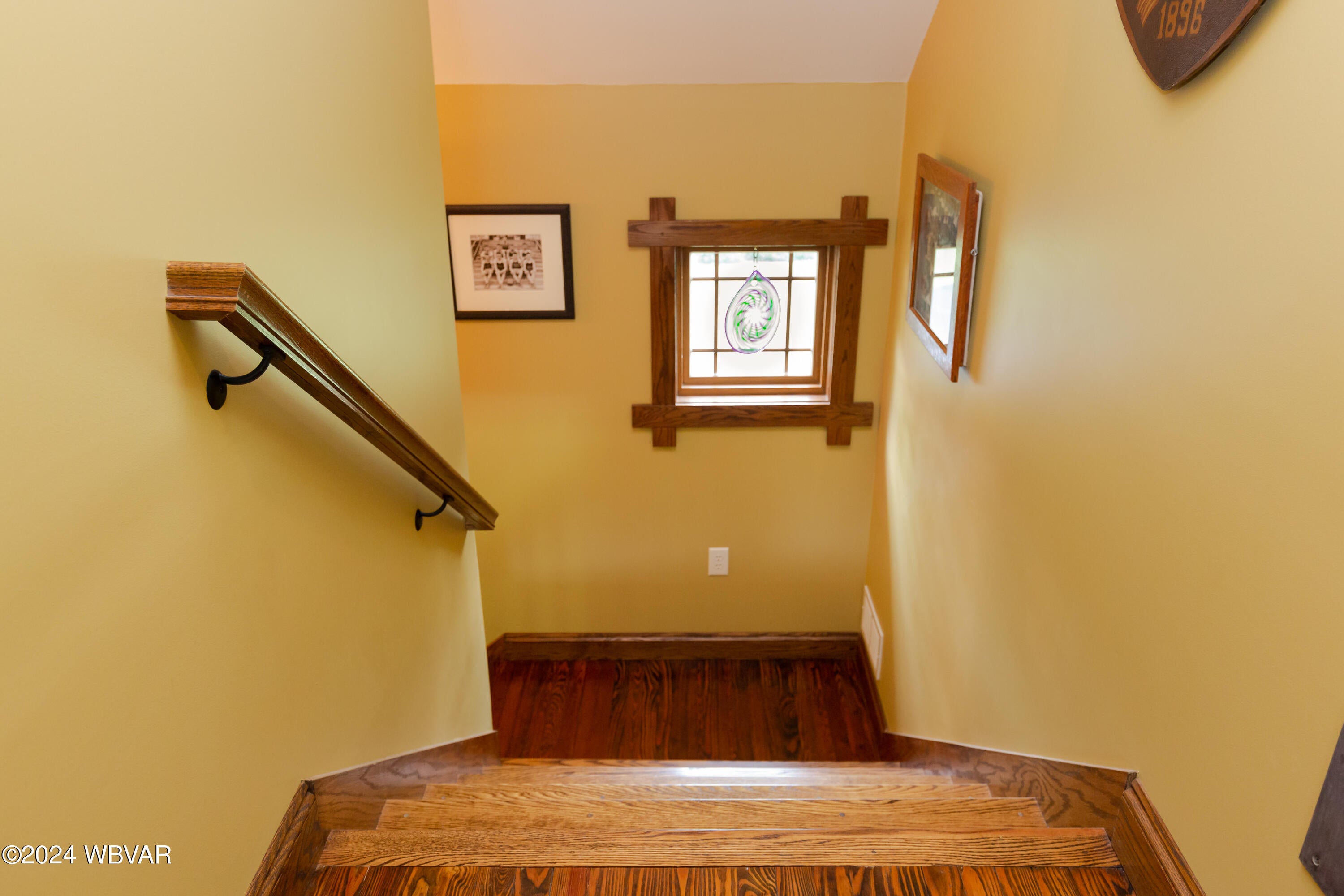 1518 Calvert Road Trout Run, PA 17771 - Photo 39 of 62 Staircase