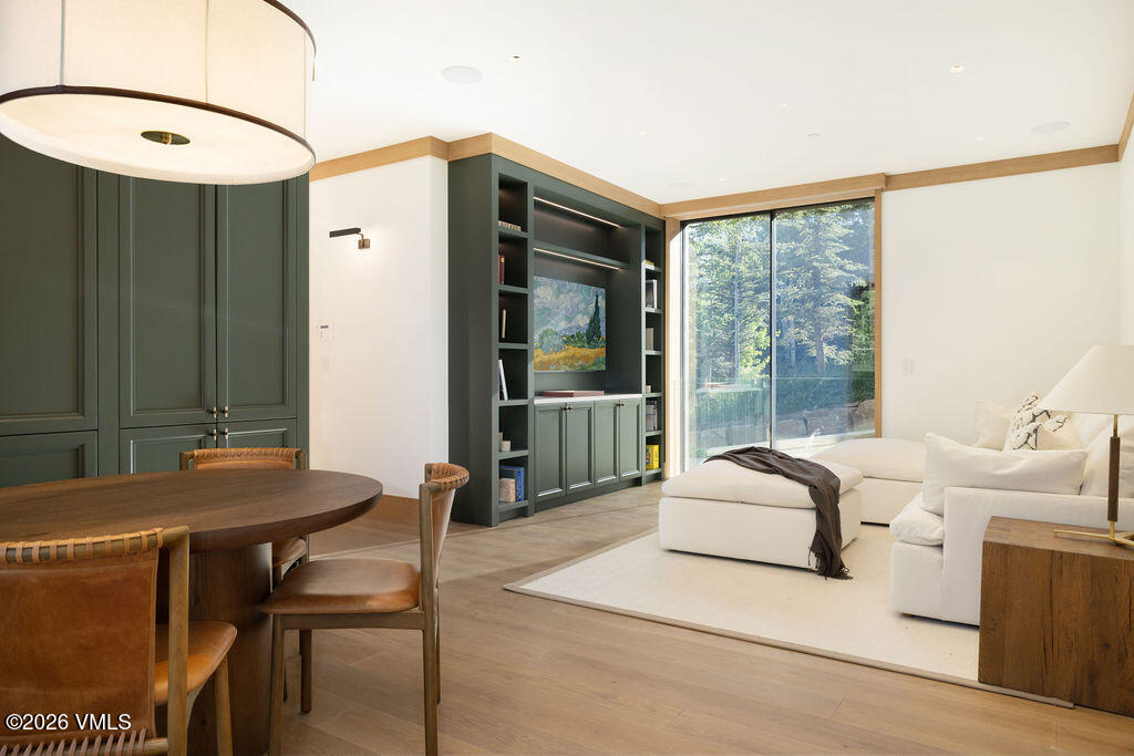 466 West Forest Road Vail, CO 81657 - Photo 6 of 20 2606_466_forest_rd_a_interior_den.art