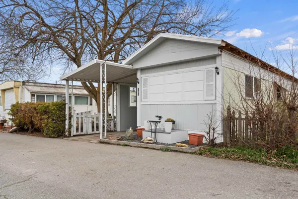 $63,000 | 6300 East 2nd Avenue, Unit 101, Spokane Valley, WA 99212