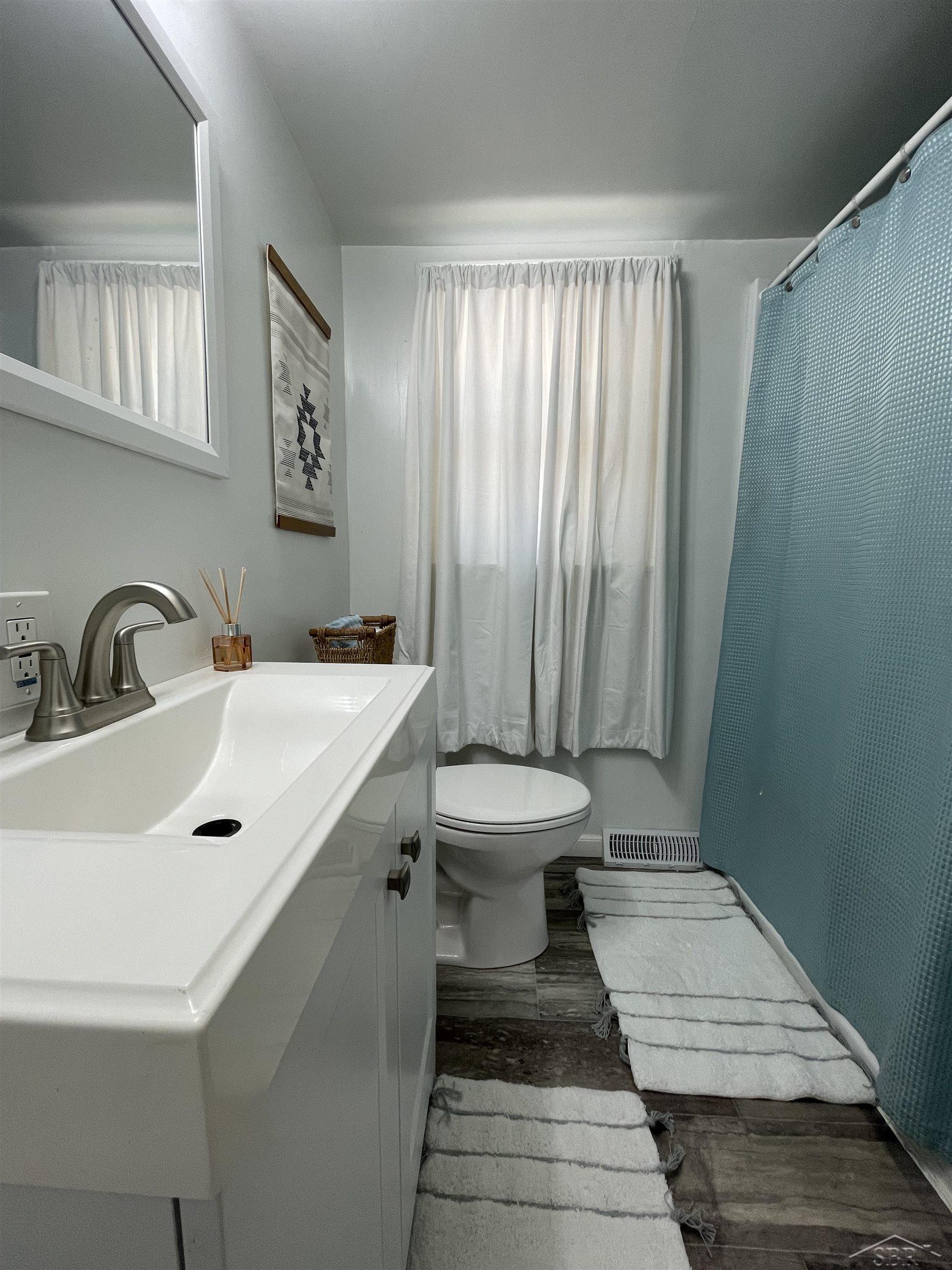 1507 Wilson Street Bay City, MI 48708 - Photo 7 of 16