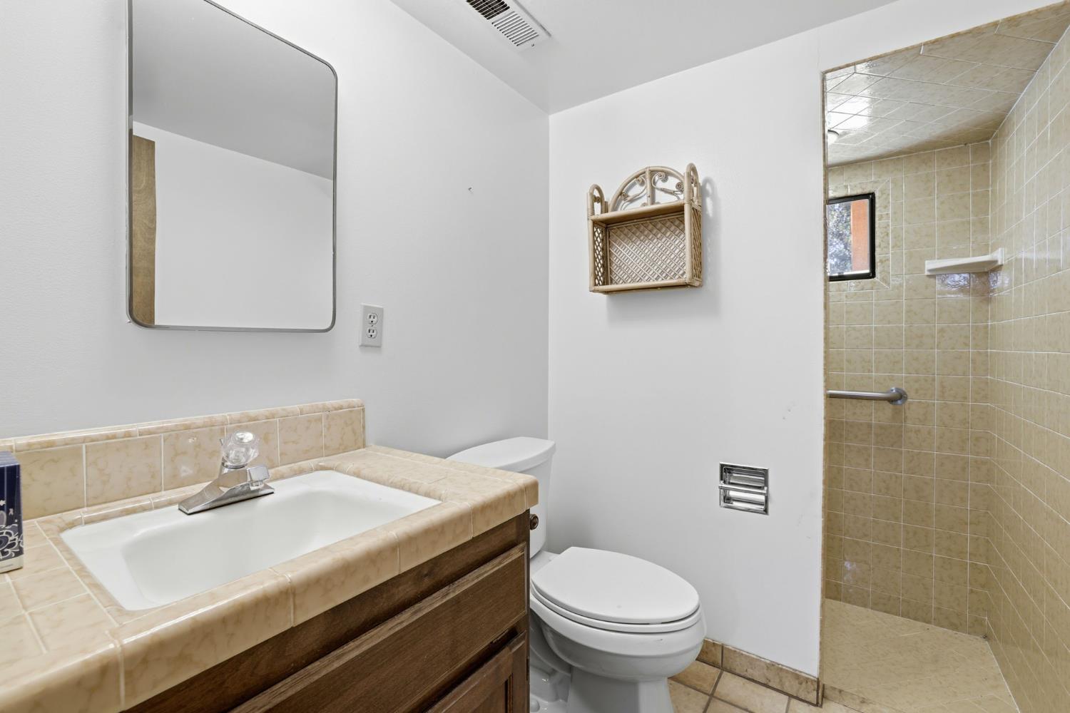 808 Orange Grove Way Folsom, CA 95630 - Photo 28 of 46