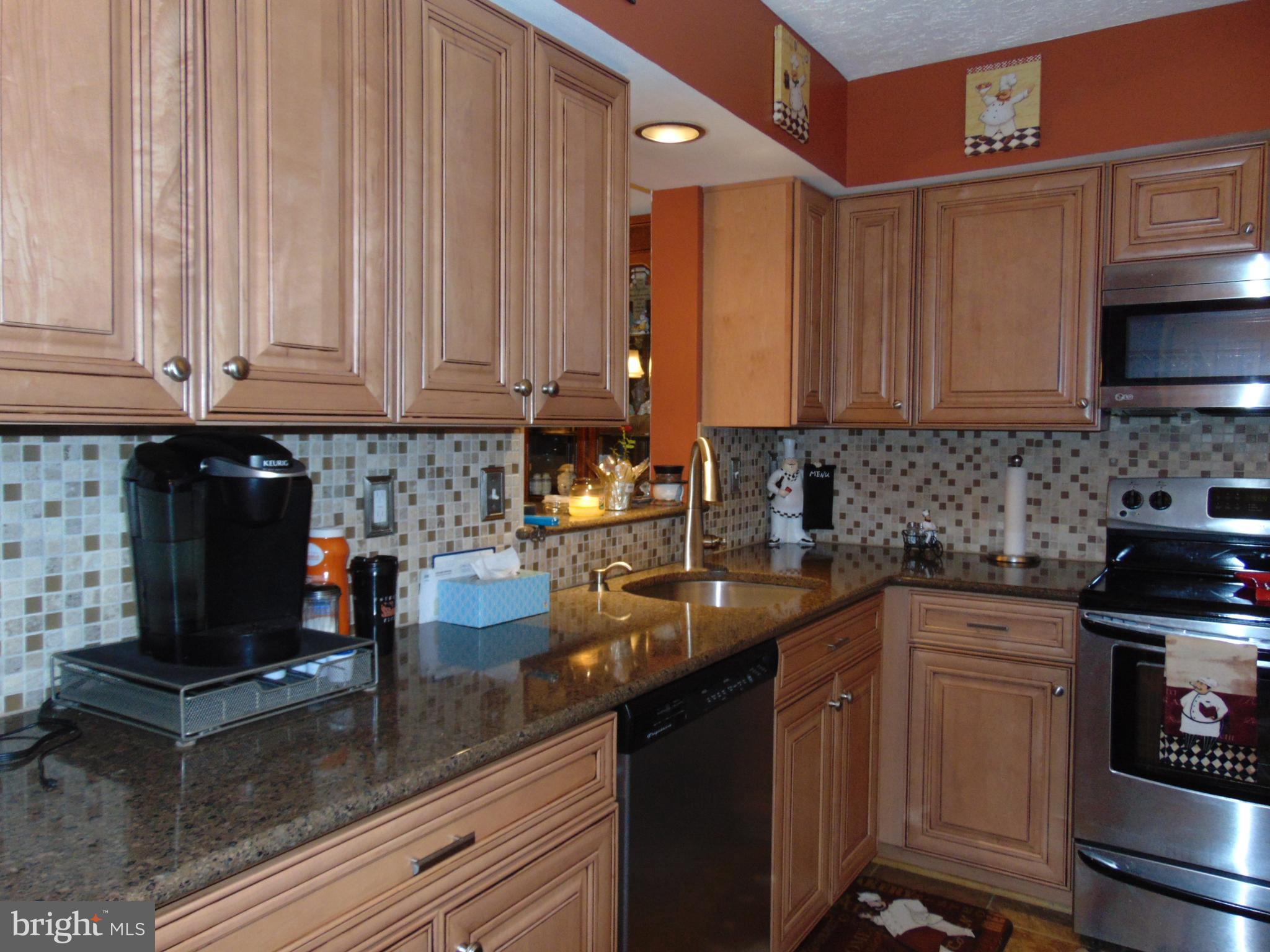 8716 Silver Hall Road Perry Hall, MD 21128 - Photo 5 of 22 Eat In Kitchen~View 2 Silestone Counters