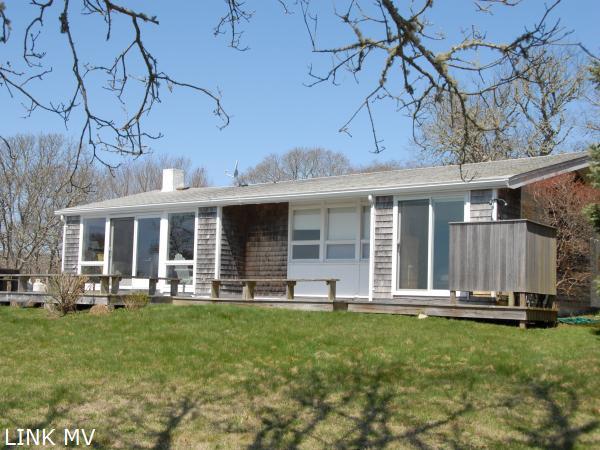 32 Ocean View Farm Road Chilmark, MA 02535 - Photo 1 of 10 http://d1qzqeyxiitrap.cloudfront.net/photos/19579/600/22b94f34.jpg