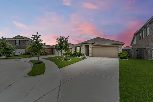 $259,000 | 9811 Wembley Vista Court, Baytown, TX 77521
