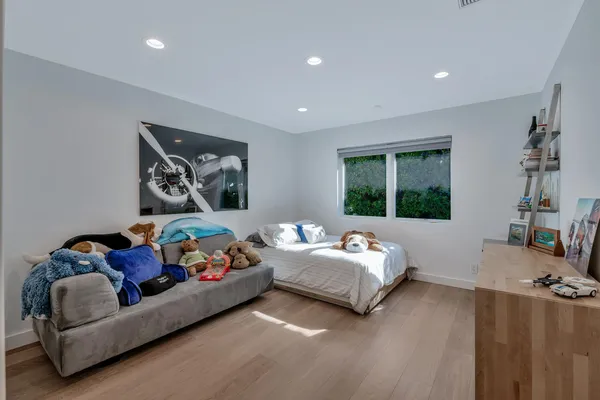 $70,000 | 264 Sandpiper Drive, Palm Beach, FL 33480