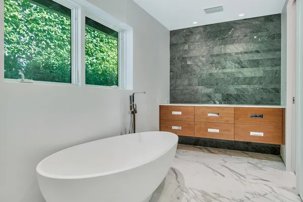 $70,000 | 264 Sandpiper Drive, Palm Beach, FL 33480