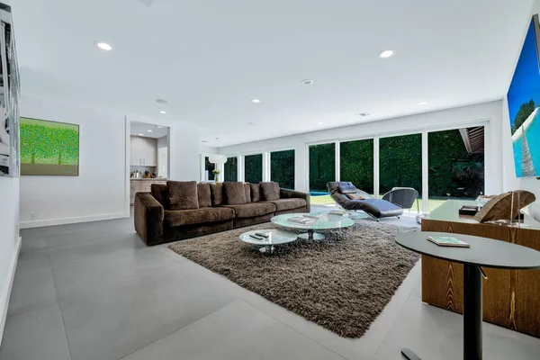 $70,000 | 264 Sandpiper Drive, Palm Beach, FL 33480