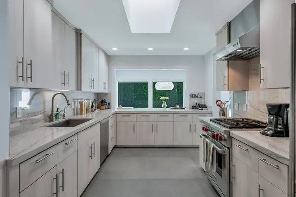 $70,000 | 264 Sandpiper Drive, Palm Beach, FL 33480