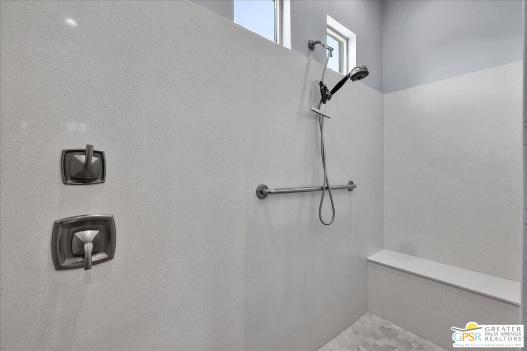 49 Cabernet Rancho Mirage, CA 92270 - Photo 23 of 39