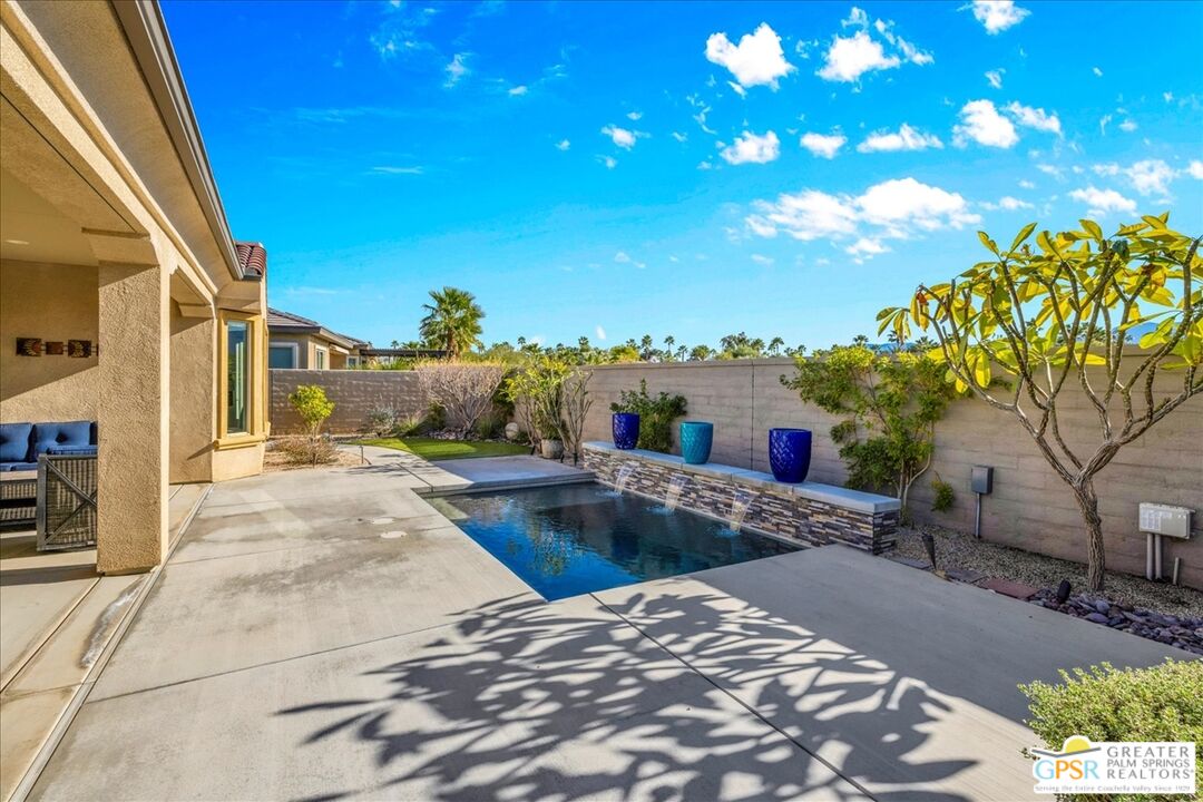 49 Cabernet Rancho Mirage, CA 92270 - Photo 33 of 39