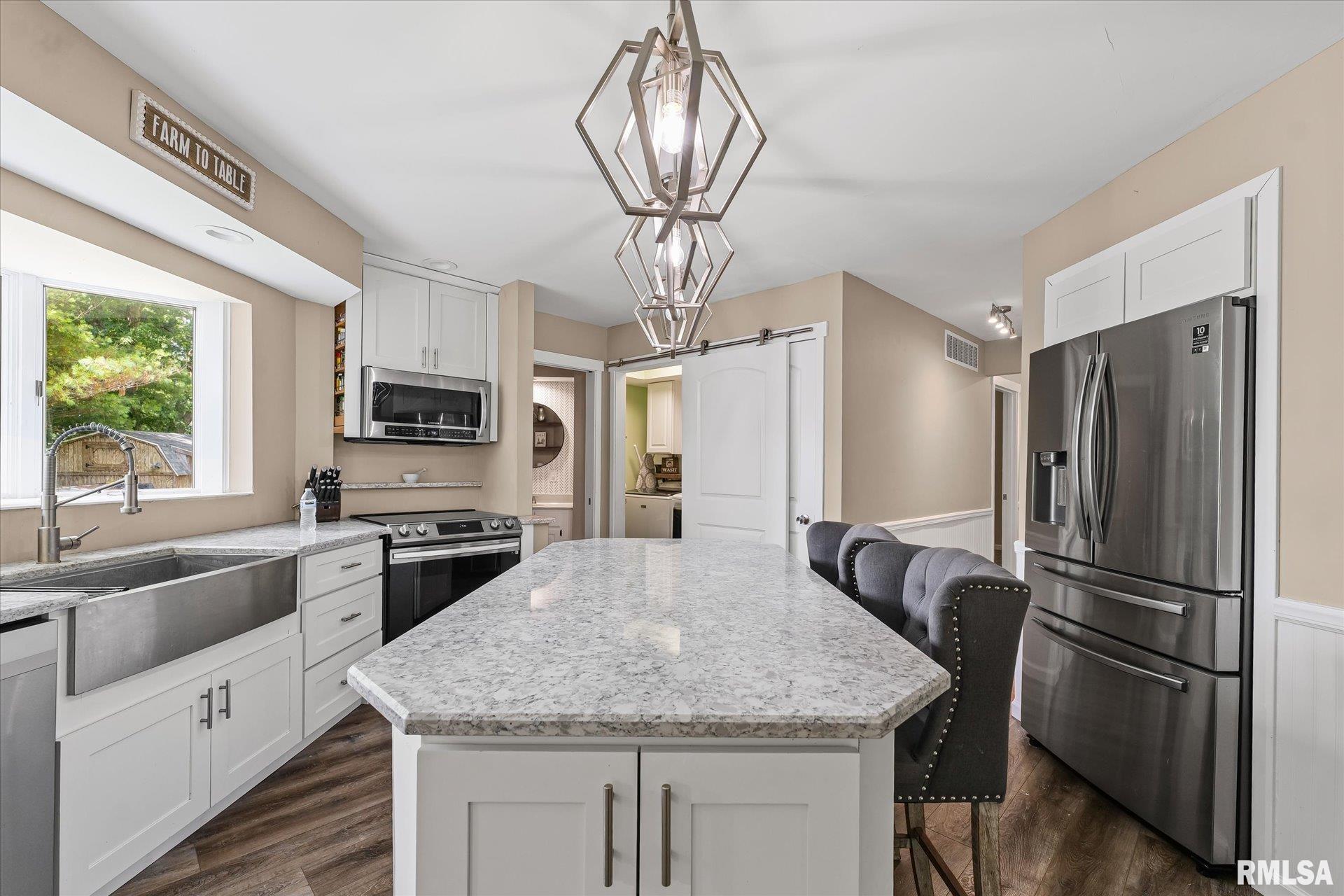 1196 Sandra Lane Monticello, IL 61856 - Photo 13 of 43