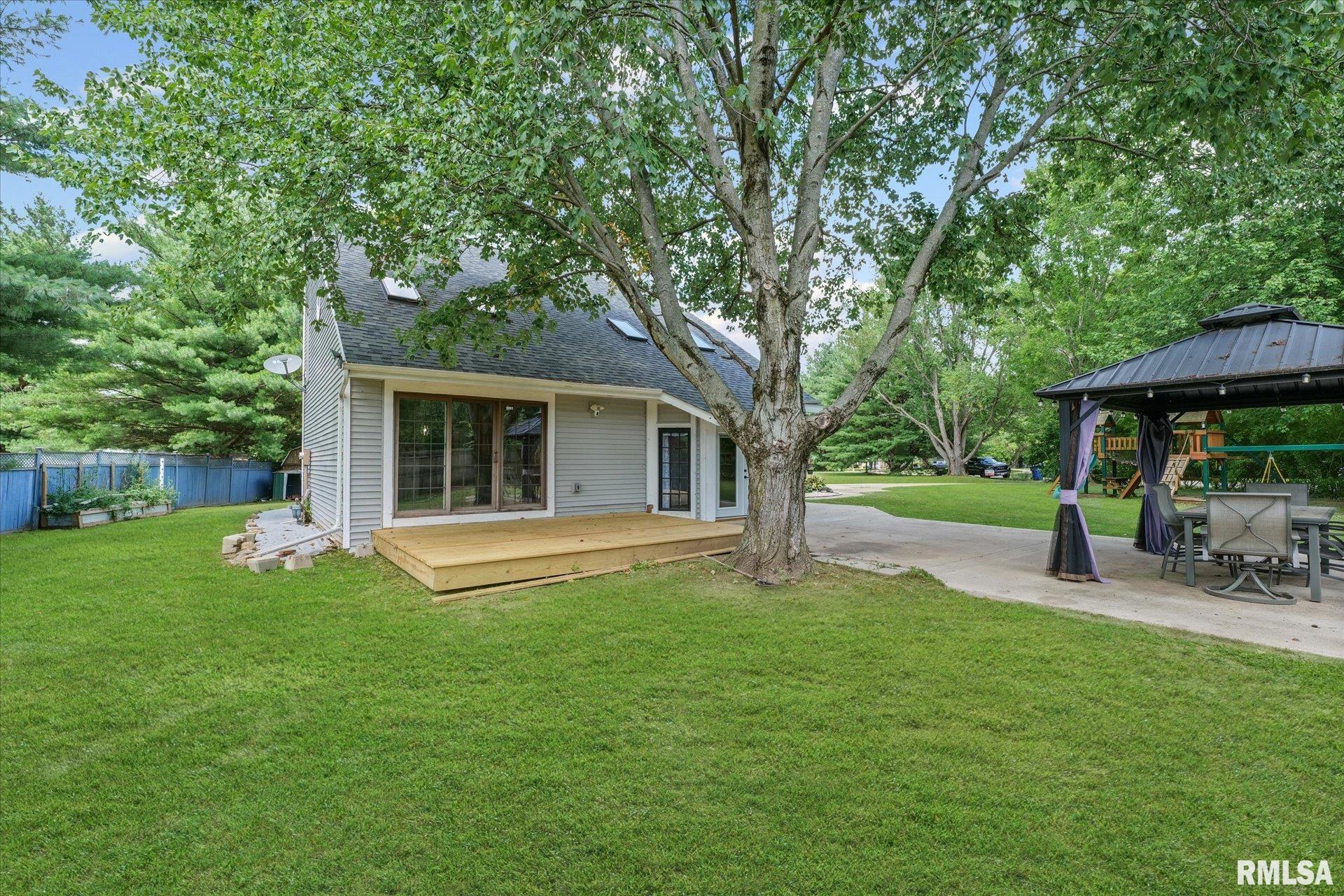 1196 Sandra Lane Monticello, IL 61856 - Photo 36 of 43